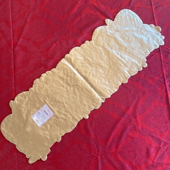 Brand New Colorful 36" Easter Bunnies Eggs Floral Spring Beaded Table Runner - Picture 10 of 13